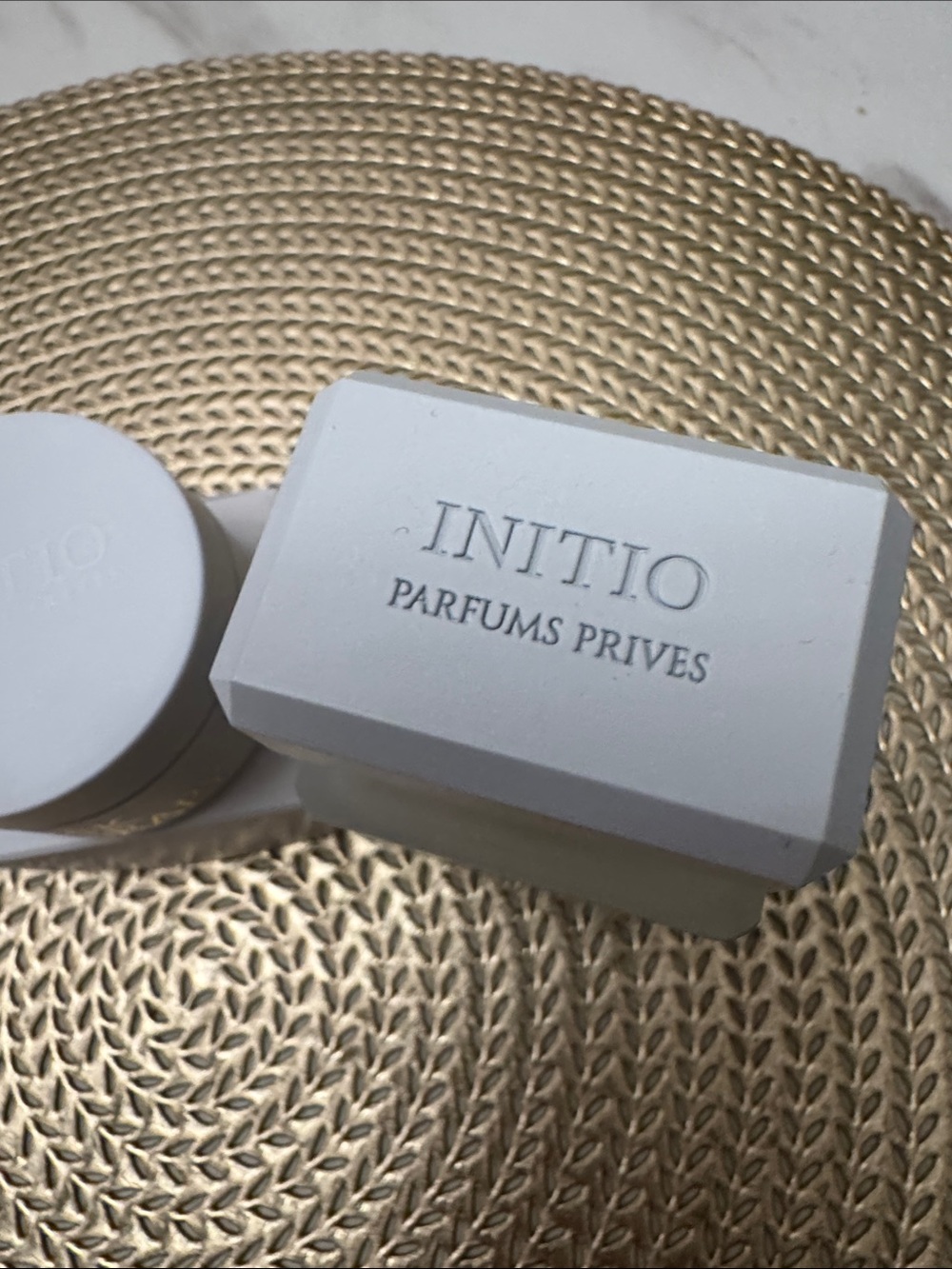 Initio Musk Therapy White Fragrance & Body Cream Set - Picture 2 of 7